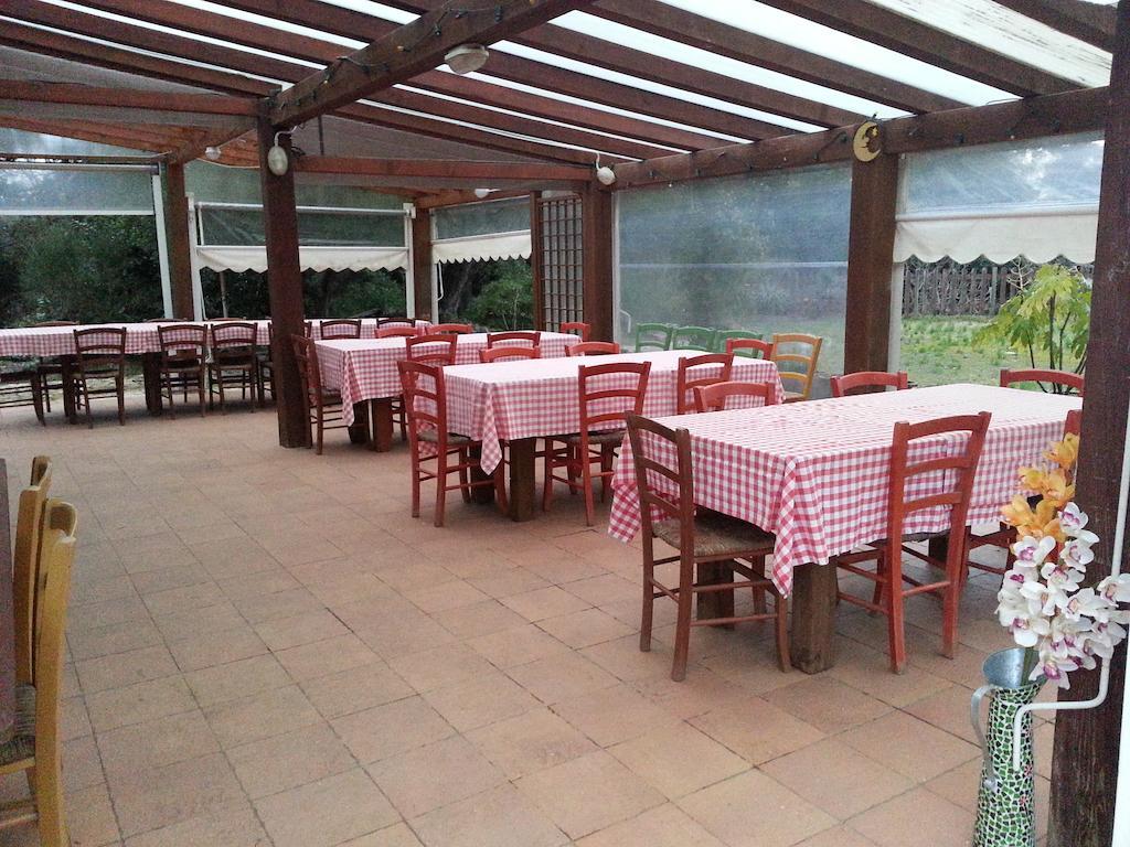 Bed and Breakfast Agriturismo "La Rosa Canina" Леричи Экстерьер фото